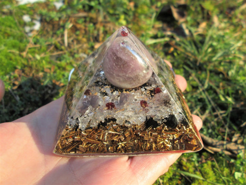 Org. pyramida ,, Šamanského poslání " — foto 2