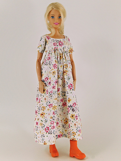 Barbie - Volné šaty — foto 2
