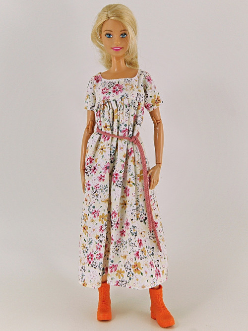 Barbie - Volné šaty — foto 3