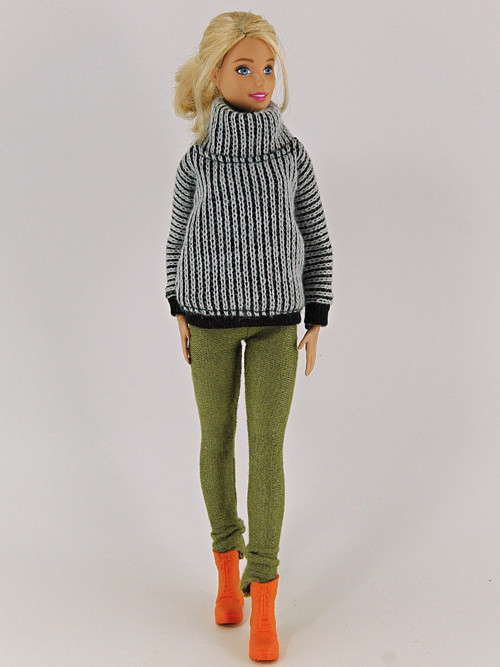 Barbie - Pruhovaný rolák — foto 3