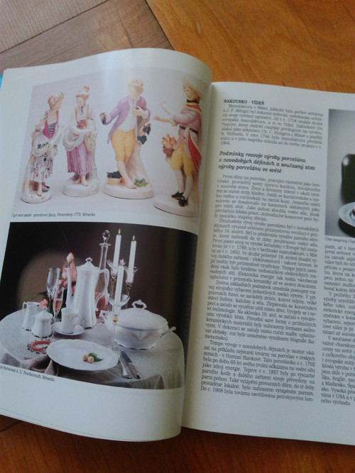 Kniha pro fandy porcelánu — foto 2
