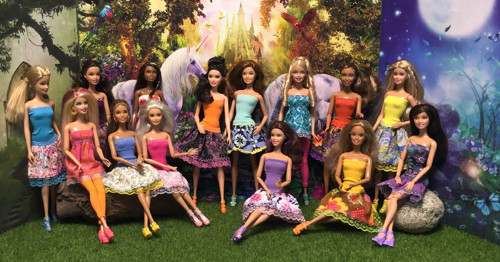 Šaty pro Barbie - “Kolekce Magic Land” — foto 4