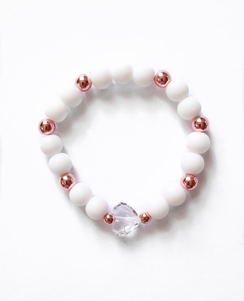Náramek onyx, hematit, srdce Swarovski — foto 2