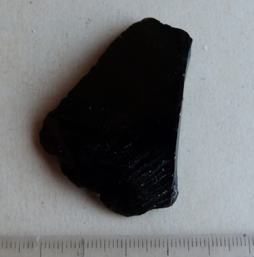 Obsidián černý surový - 5,2 cm — foto 4
