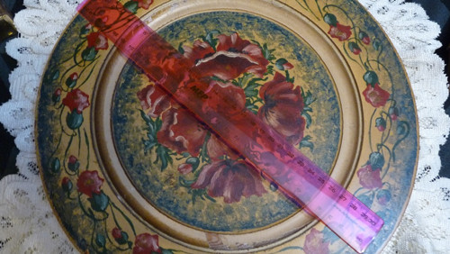 Dřevěný malovaný talíř — foto 4