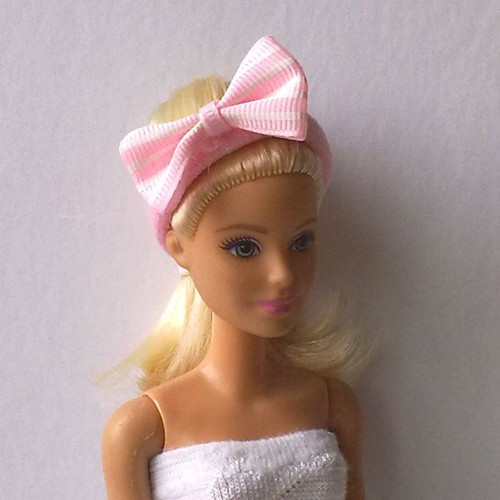 Čelenka pro Barbie - elegantní mašle — foto 5