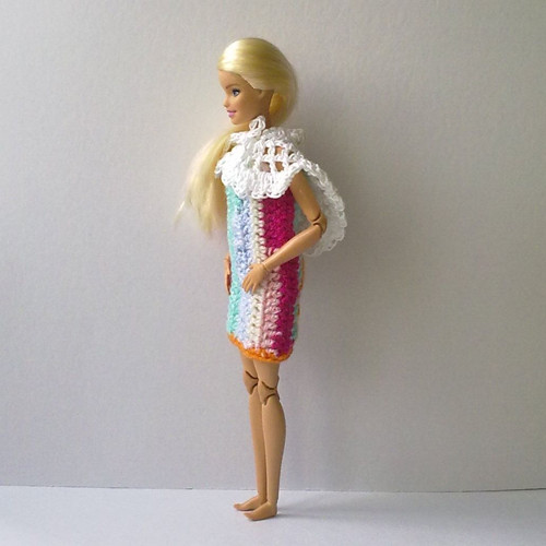 Oblečky pro Barbie - šaty, boa — foto 4