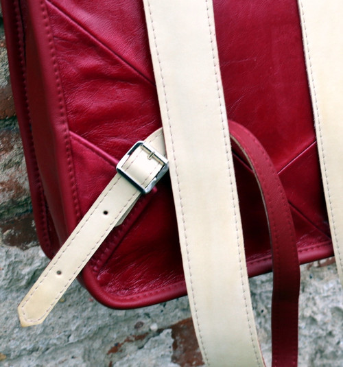 Woman Leather Backpack Red — foto 6