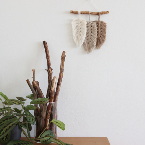 Macramé pírka malá — foto 2