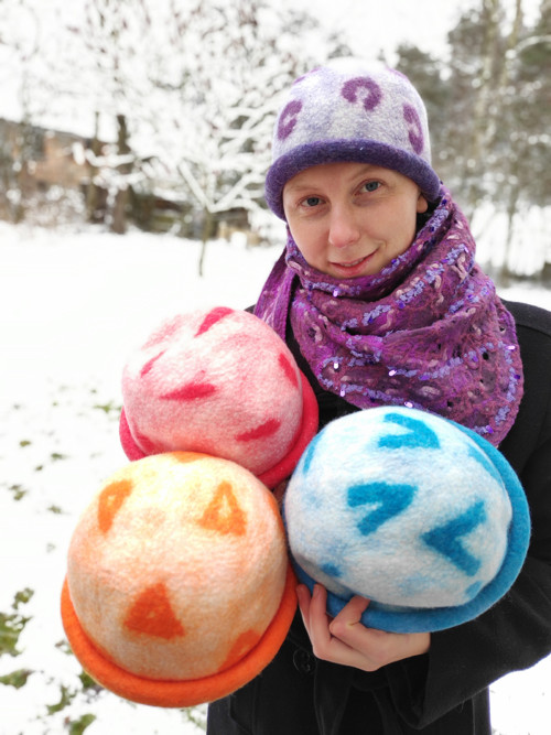 Plstěná čepice " fialová" — foto 4