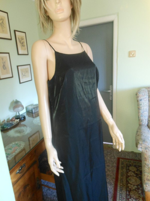 Večerní dlouhé šaty, vel.38 — foto 2