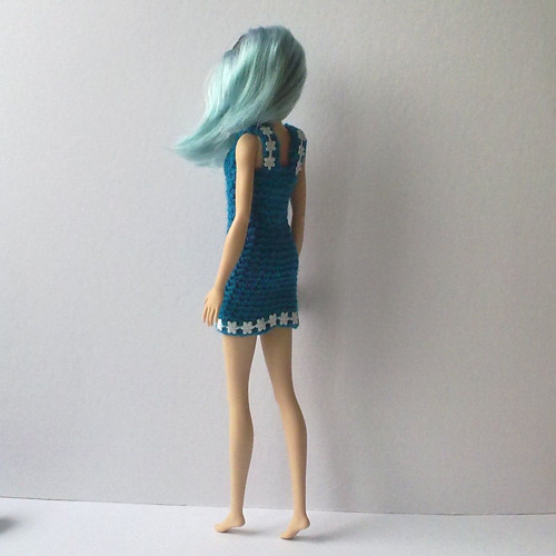 Oblečky pro Barbie - šaty, kabelka — foto 4