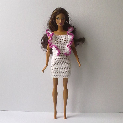 Oblečky pro Barbie - šaty, klobouk — foto 4