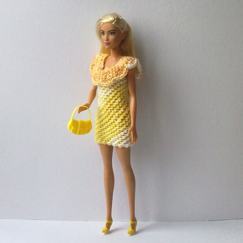 Oblečky pro Barbie - šaty + kabelka, botičky — foto 5