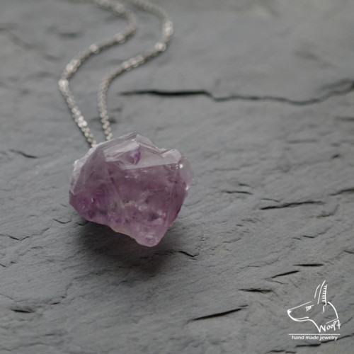 Ametystový náhrdelník - rough crystal — foto 3