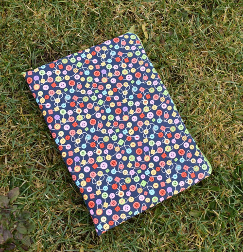 Obal na notebook - Knoflíčkový — foto 4