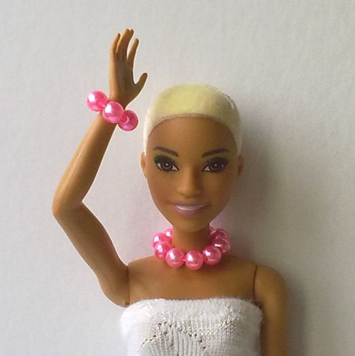 Šperky pro Barbie - náhrdelníky 3ks — foto 2