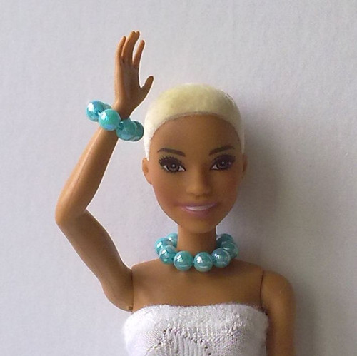 Šperky pro Barbie - náhrdelníky 3ks — foto 3