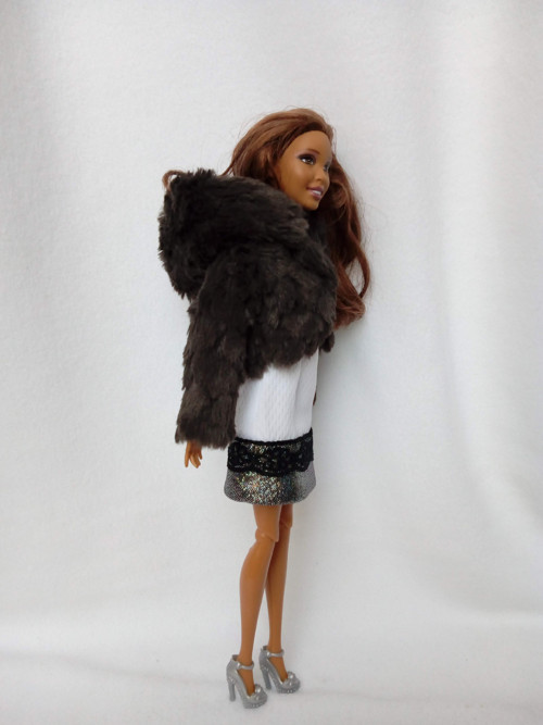 Kožíšek pro Barbie — foto 3