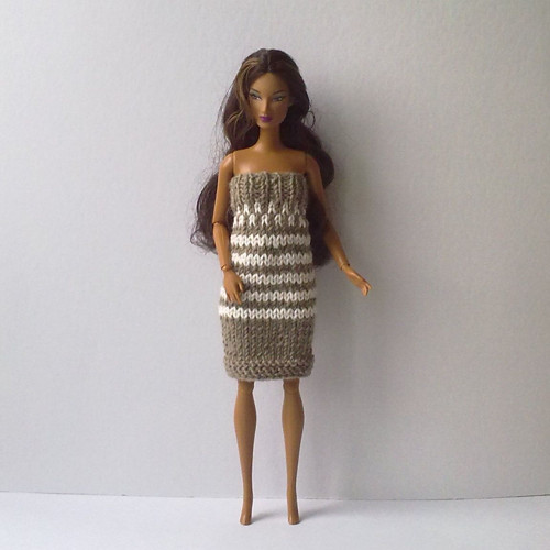 Oblečky pro Barbie - šaty — foto 5
