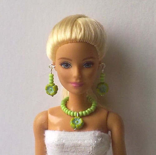 Šperky pro Barbie - náhrdelník, náušnice — foto 4