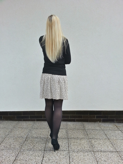 Sukně hedvábná béžová — foto 3