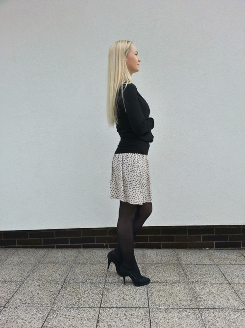 Sukně hedvábná béžová — foto 2