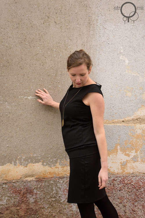 Černé plesová halenka vel. M — foto 4