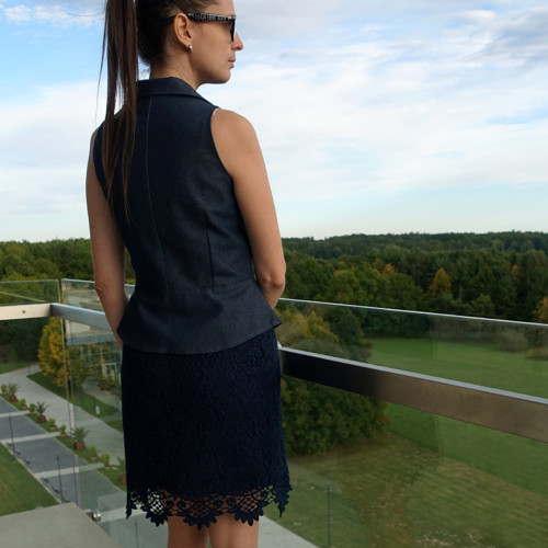 Tmavě modrá denim VESTA s límcem, v.38 — foto 4