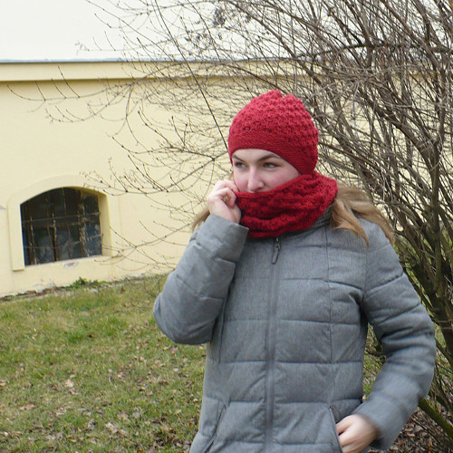 Červená souprava....vlněná — foto 3