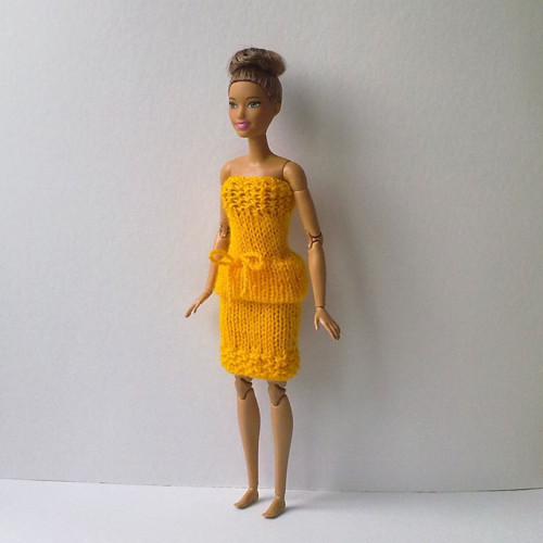 Oblečky pro Barbie - šaty — foto 3