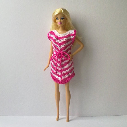 Oblečky pro Barbie - šaty — foto 2