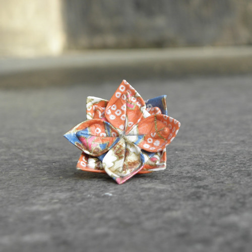 Lotus - origami brož — foto 2