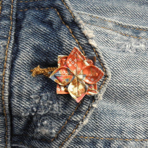 Lotus - origami brož — foto 4