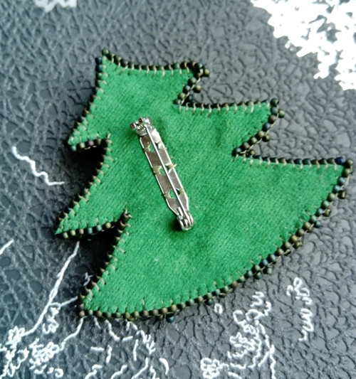 Brož Conifer — foto 5