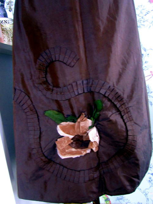 Sukně chocolate hedvábná — foto 2