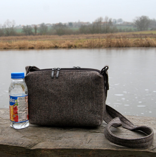 Crossbody tvídová — foto 4