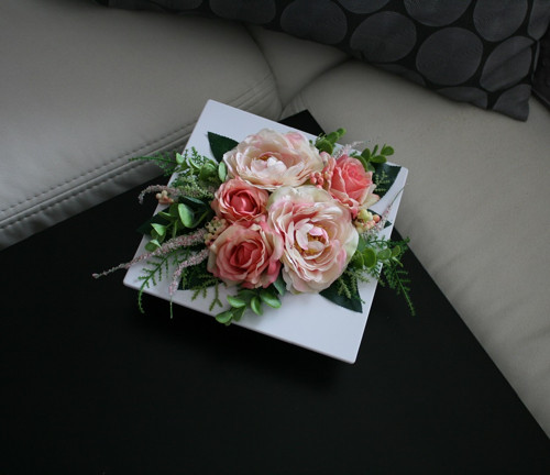 Ikebana s růžemi do růžova — foto 4