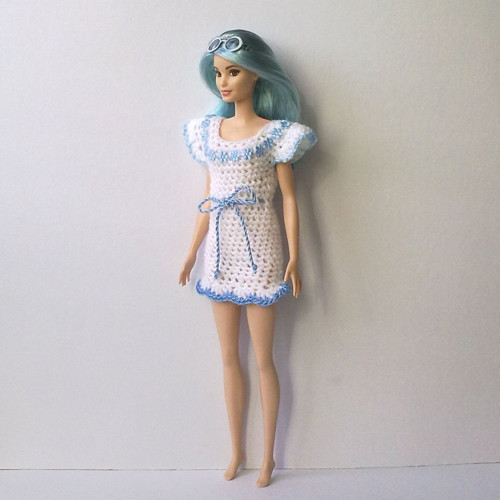 Oblečky pro Barbie - šaty — foto 3