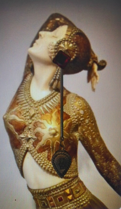 Art deco biograf: Lanvin et eau — foto 5