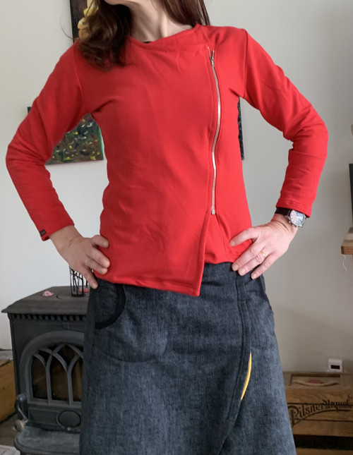 Červená na zip — foto 3