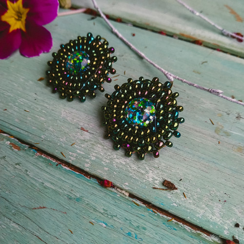 Sparkly earrings n.19 - vyšívané náušnice — foto 2