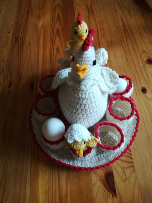 Háčkovaná velikonoční slepice — foto 3