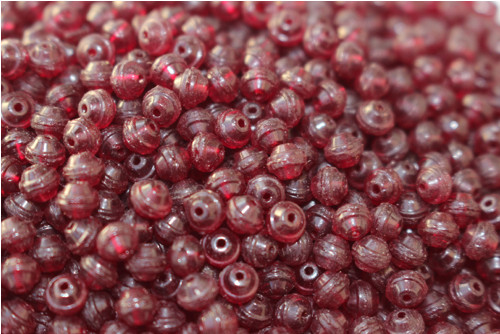 Skleněné korálky - temně rudá - 100 g — foto 3