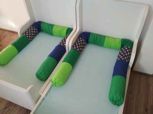 Žížaly do velké postele BARVY PODLE VÁS — foto 4
