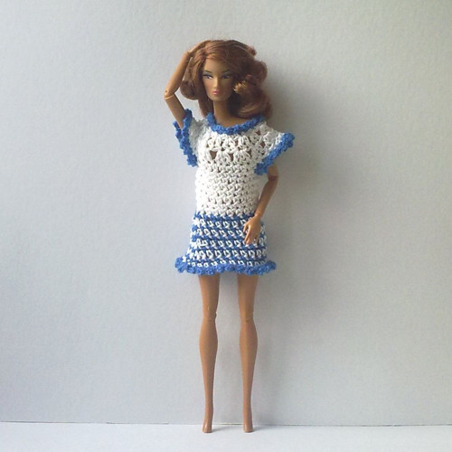 Oblečky pro Barbie - šaty — foto 3