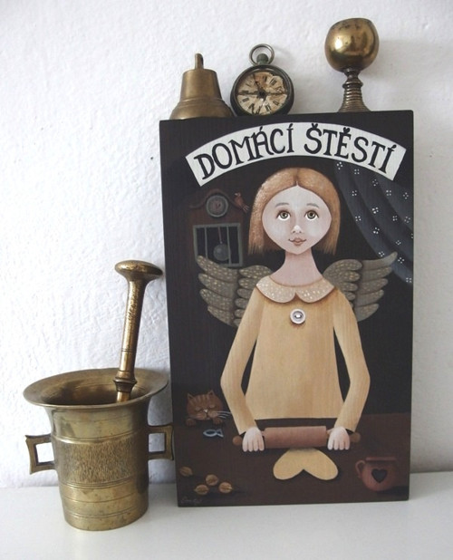 Poličkoidní Domácí štěstí — foto 3