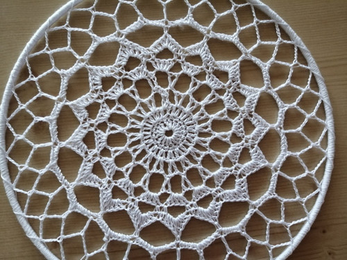 Kruh s háčkovanou krajkou - 25cm — foto 3