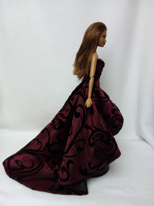 Šatičky pro Barbie — foto 2