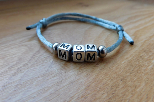 Náramek - MOM......máma — foto 3